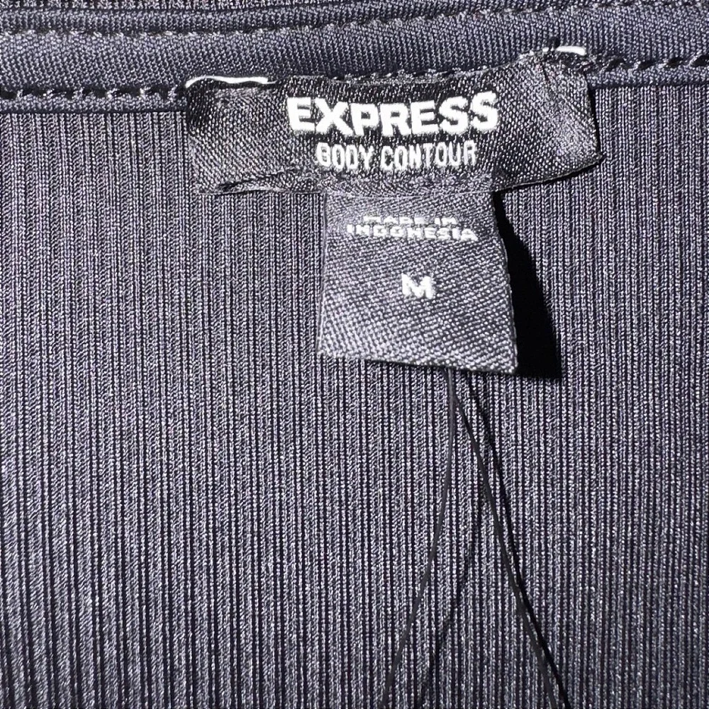 Express Body Contour Ribbed Sweetheart‎ V-Wire Bodysuit Black Medium NEW